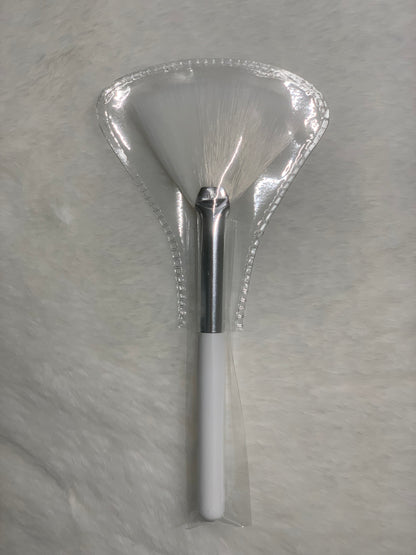 Mask Fan Brush (3 Pack)